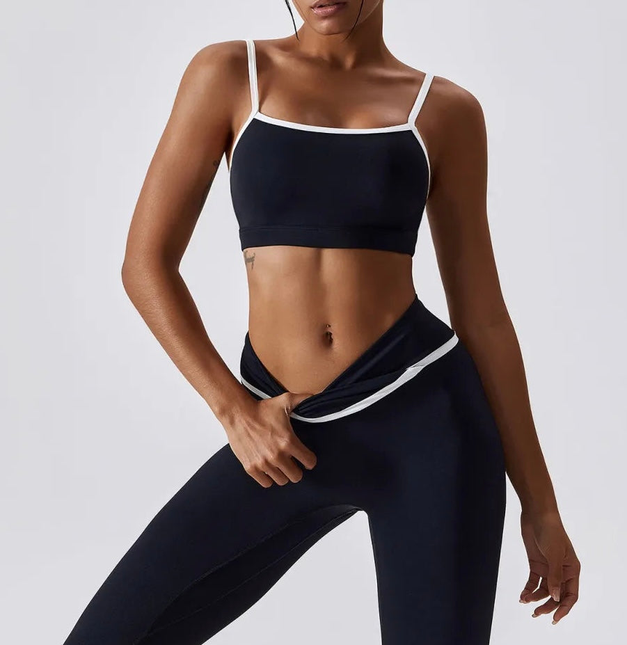 REVIVE SPORT BRA - BLACK