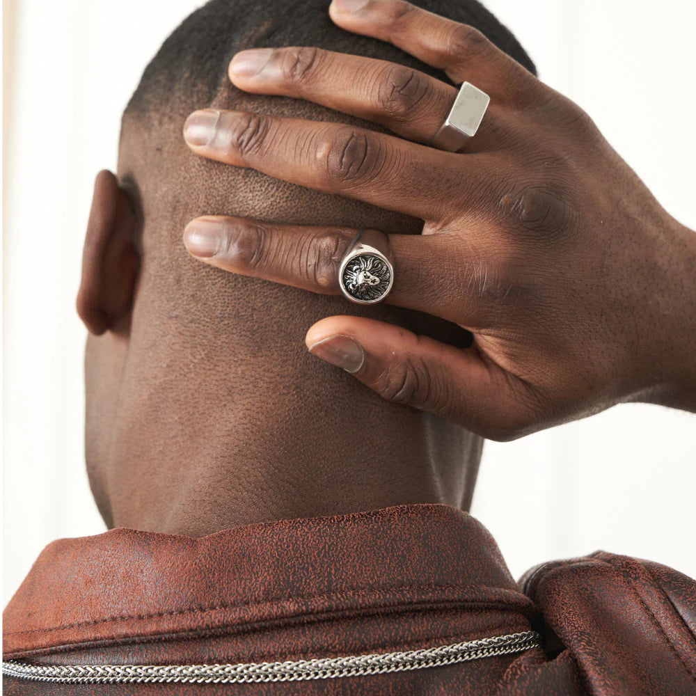 SIGNET RING - SILVER