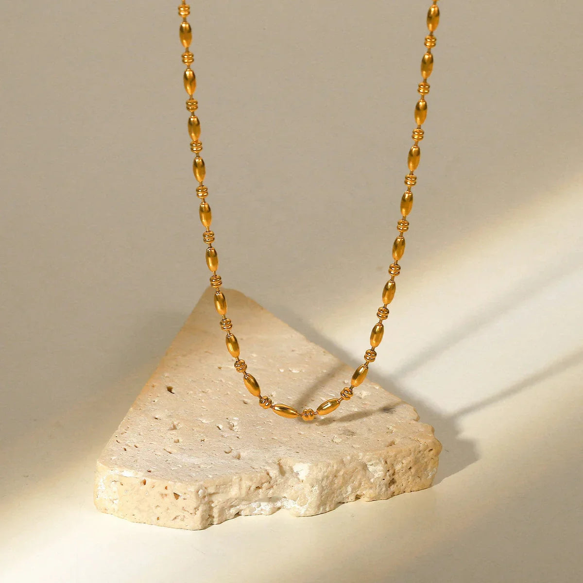 GIO NECKLACE